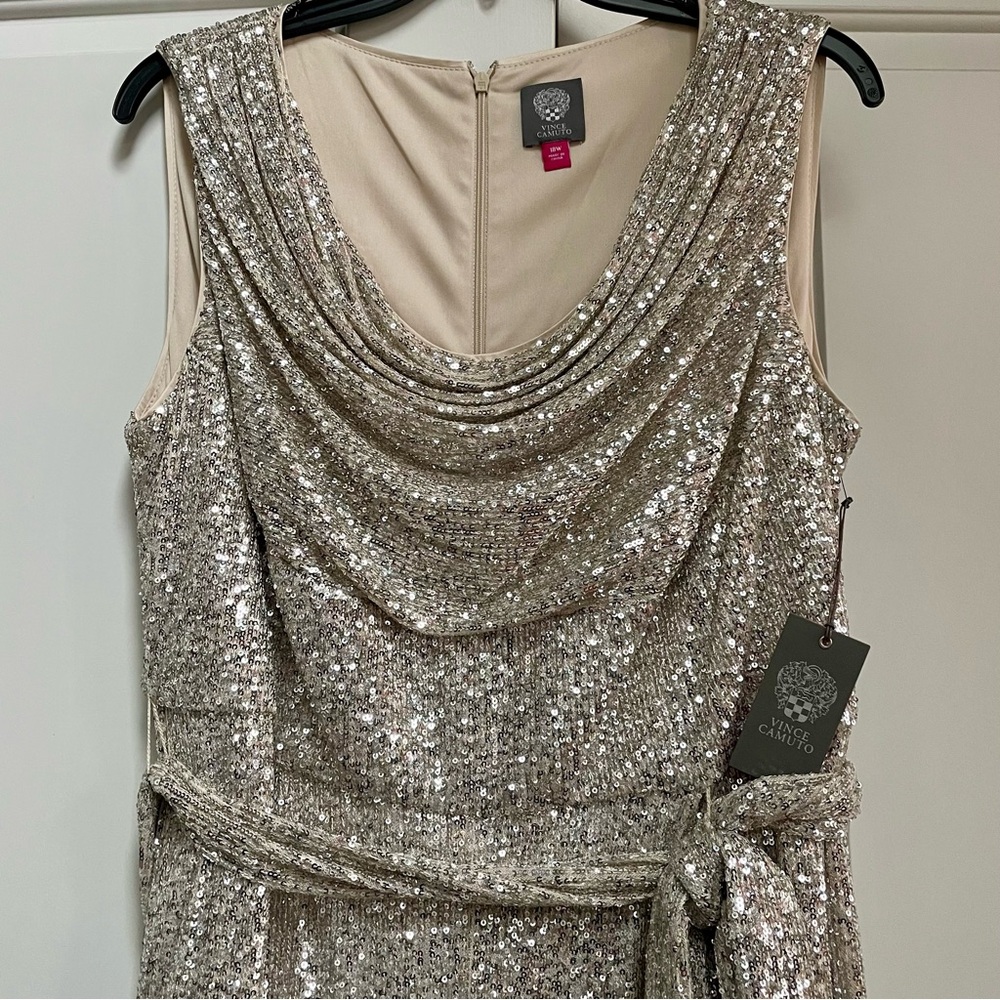 NWT Vince Camuto Silver Sequin Cowl Neck Sleeveless Tie Waist Wide Leg Jumpsuit - Picture 3 of 16